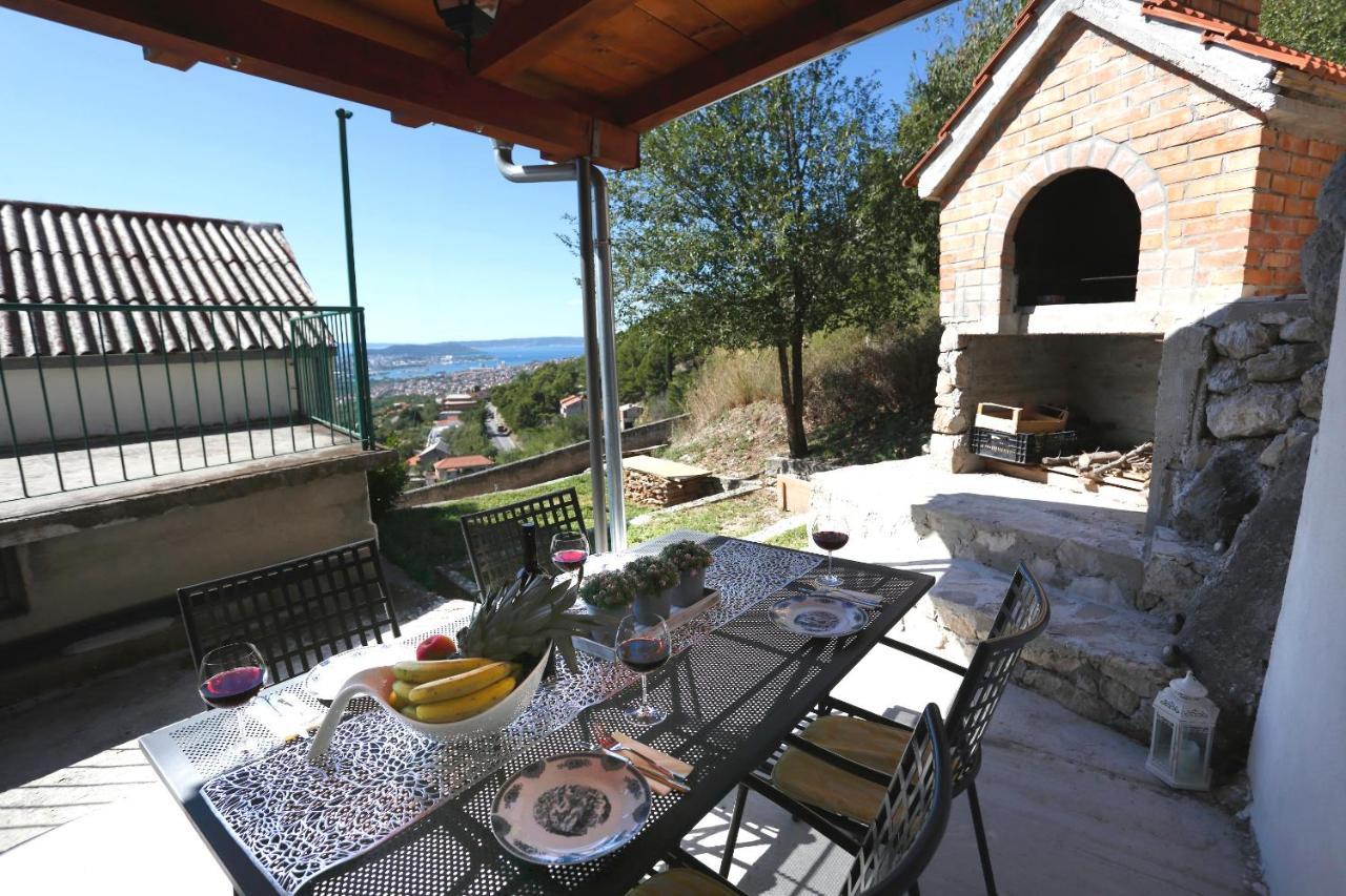 Holiday Home Miklica Klis Экстерьер фото