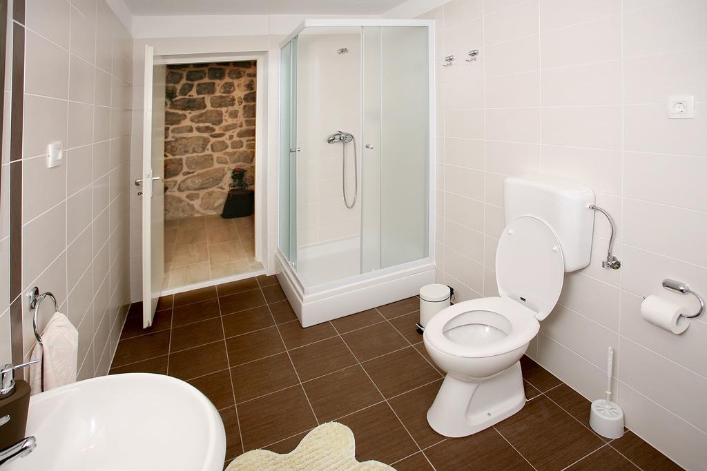 Holiday Home Miklica Klis Экстерьер фото