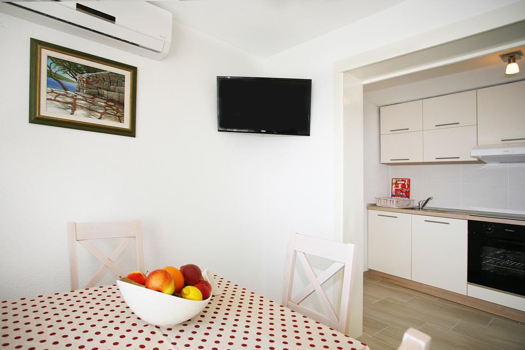 Holiday Home Miklica Klis Экстерьер фото